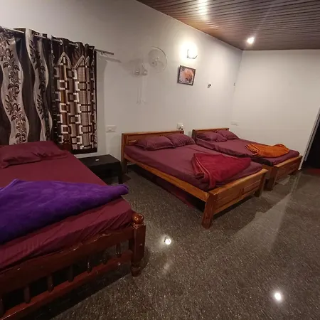 Jishi Homestay Madikeri Room photo